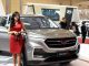 Sales Promotion Girl (SPG) atau usher di gelaran GAIKINDO Indonesia International Auto Show (GIIAS) 2018 di Indonesia Convention Exhibition (ICE) BSD City, Tangerang Selatan, Minggu, 5 Agustus 2018