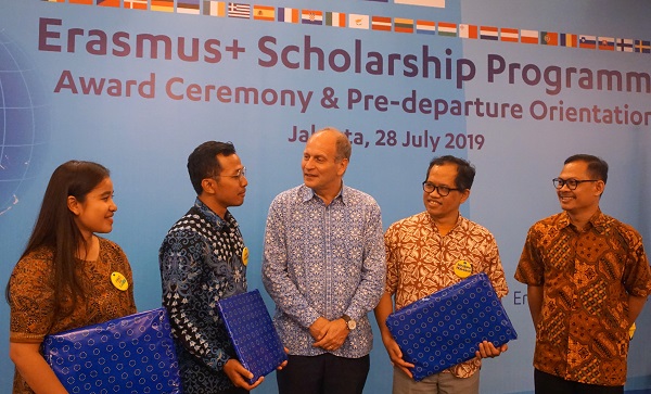 Beasiswa Erasmus Plus Percepat Internasionalisasi Pendidikan Tinggi