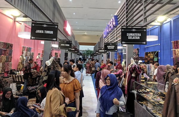 Pameran Karya Kreatif Indonesia (KKI) 2019 di Exhibition Hall A, Jakarta Convention Center, 12-14 Juli 2019 