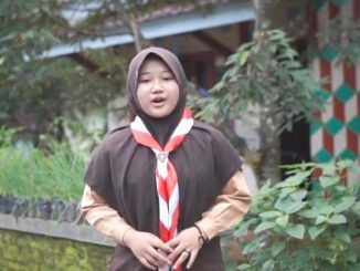 Syifa Asni Aulia, siswi Madrasah Tsanawiyah (MTs) NU 2 Cilongok, Banyumas, Jawa Tengah juara Vlog Penggalang tingkat nasional. (KalderaNews.com/Dok. Pribadi)