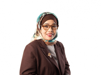 Dean of Faculty of Business and Communication sekaligus Dosen Program S2 SGU, Dr. Nila Krisnawati Hidayat, SE., MM