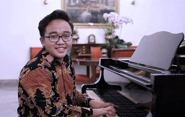 Jefri Setiawan, pianis muda asal Bugangin, Kendal, Jawa Tengah