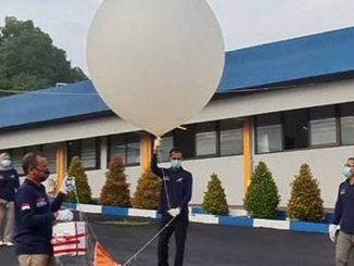 LAPAN Pasuruan meluncurkan balon ozon satu-satunya di Indonesia. (KalderaNews.com/Dok.Lapan)