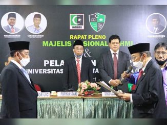 Pelantikan Rektor Universitas Indonesia (UICI). (KalderaNews.com/Dok.UICI)