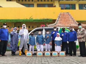 Bakti Sosial yang diadakan SD Muhammadiyah Sapen, Yogyakarta