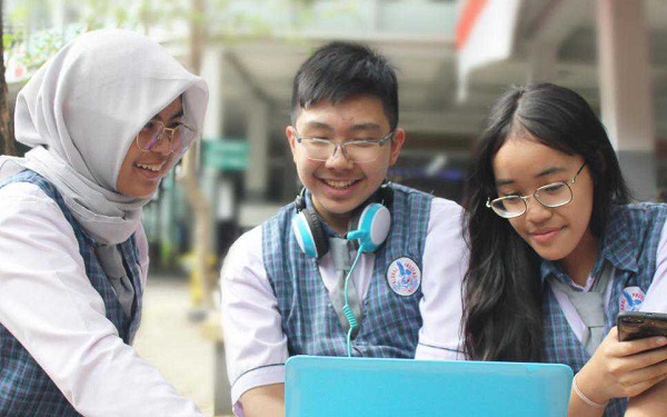 Peserta didik di SMA Global Prestasi Bekasi