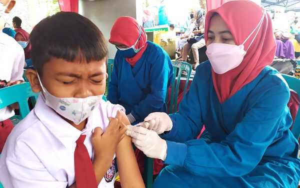 Vaksin Anak di Temanggung