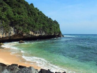 Ilustrasi: Pantai Pulang Sawal. (Ist.)