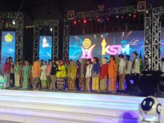 Paduan suara siswa SMA Kolese Gonzaga, Jakarta Selatan dan Madrasah Aliyah Negeri 22 Jakarta. (Dok.Kemenag)
