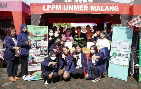 Universitas Merdeka (Unmer) Malang kembali menghelat Entrepreneur Day di Halaman Rektorat UNMER Malang pada 1-2 Februari 2023