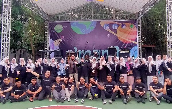 Milad SMA Islam Al Azhar 9 Yogyakarta. (Dok.SMA Almond)