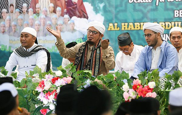 UNISSULA Semarang menggelar acara Sholawat. (Dok Unissula)