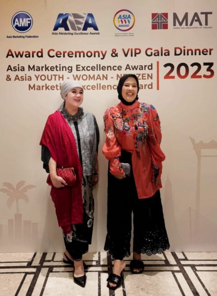 Dua Srikandi Pendiri Cikal, Najelaa Shihab dan Dewi Soeharto di ajang Asia Marketing Excellence and Asia Youth-Woman-Netizen 2023