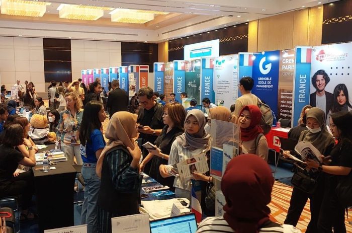 Pameran Pendidikan Tinggi Eropa atau European Higher Education Fair (EHEF) di Menara Astra Ballroom Jakarta pada Sabtu-Minggu, 11-12 November 2023.