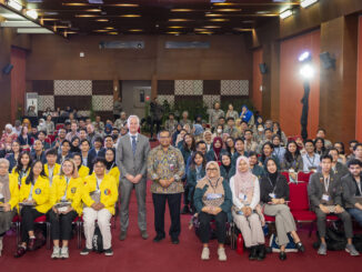 Talk show Kementerian Indonesia-Belanda bertemakan "Balancing Green and Grey Infrastructure" atau "Menyeimbangkan Infrastruktur Hijau dan Abu-abu" di Jakarta pada 29 November 2023