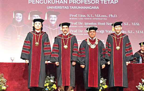 Pengukuhan 3 guru besar Universitas Tarumanagara (Untar). (dok.untar)