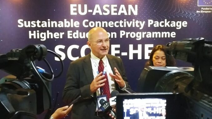 Direktur Nuffic Southeast Asia (SEA), Peter van Tuijl