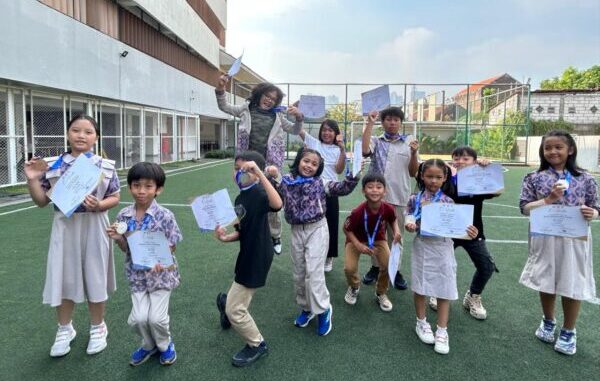 Students from Cikal Surabaya School